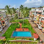 Monarch Suites