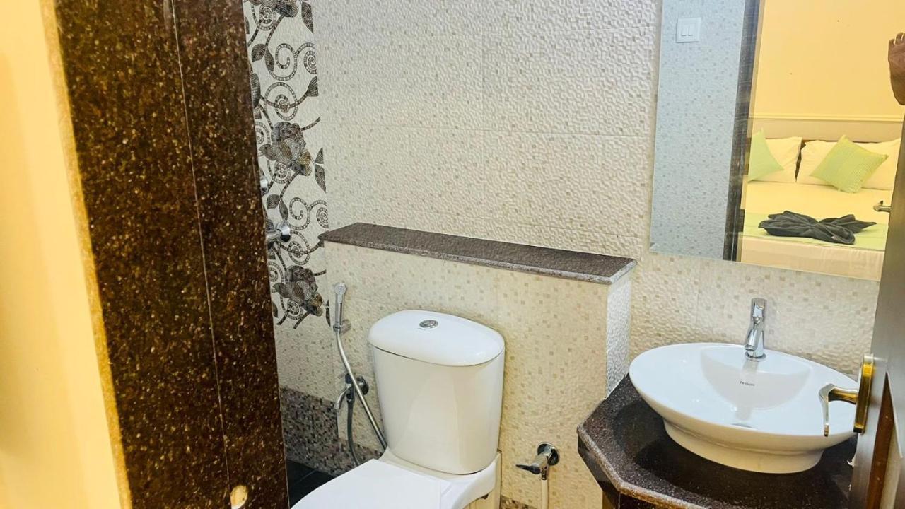 Monarch Resort Candolim